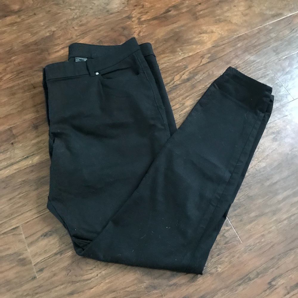 *New* H&M black pants